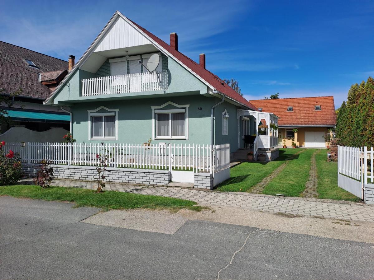 Bianka Apartman バラトンレッレ エクステリア 写真